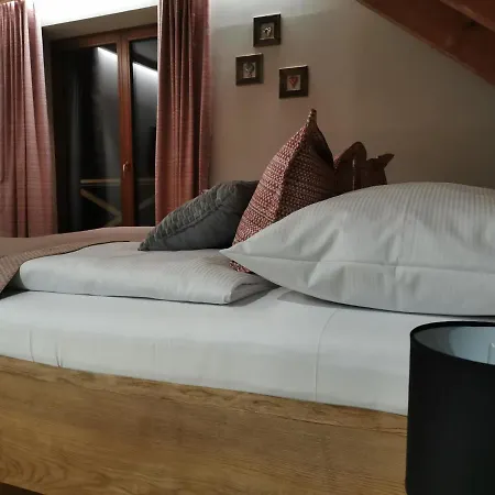 Gasthuis Koliba Na Vrsku 3*